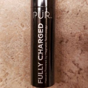 Pur Makeup - PUR Fully Charged Mascara Pur Makeup - PUR Fully Charged Mascara